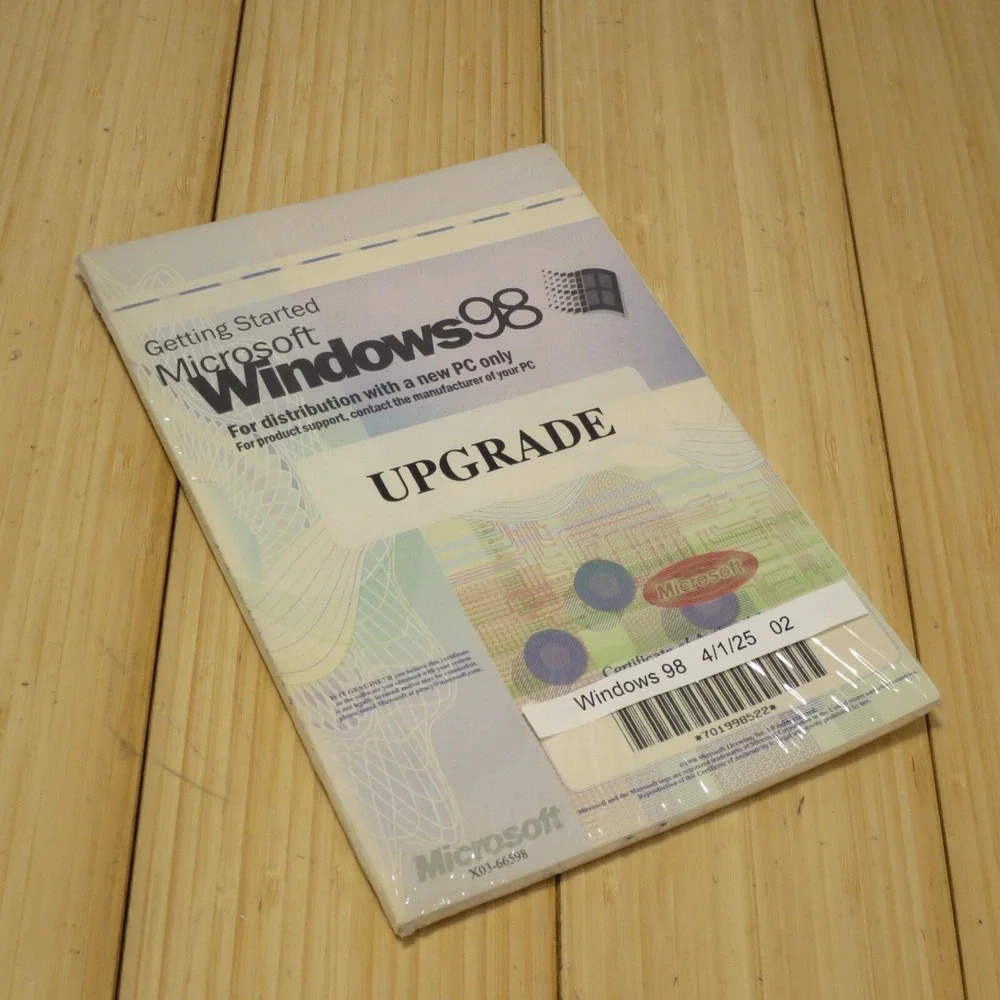 NOS Microsoft‎ X03-66598 Windows 98 UPGRADE with Install CD & Manual 02